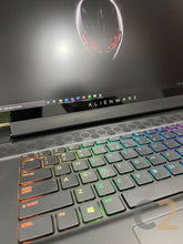 (USED) ALIENWARE M15 R2 i7-9750H 4G 128-SSD NA GTX 1660 Ti 6GB 15.6inch 1920x1080 144Hz Gaming Laptop 95% - C2 Computer